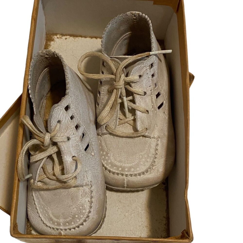 Vintage 1950s White Blucher Baby Shoes by JC Penny Co Leather Size 0 W/ Box - Picture 12 of 13